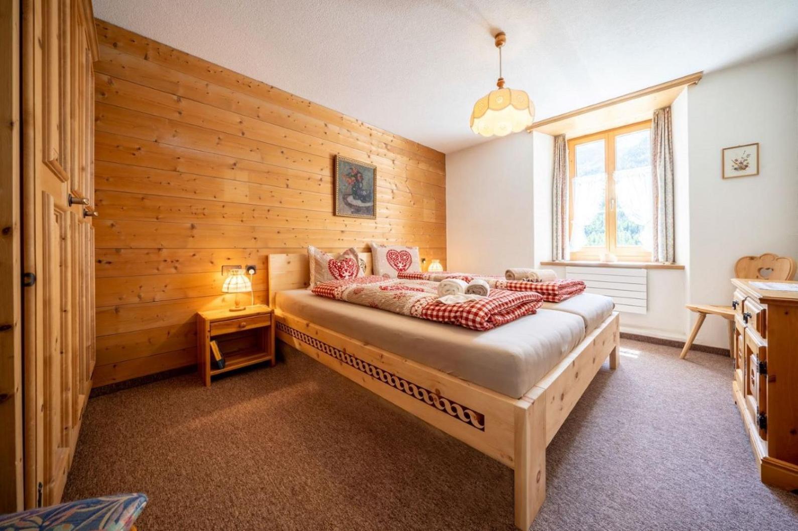 Ferienwohnung Chasa Plazza Gronda Lavin Exterior foto