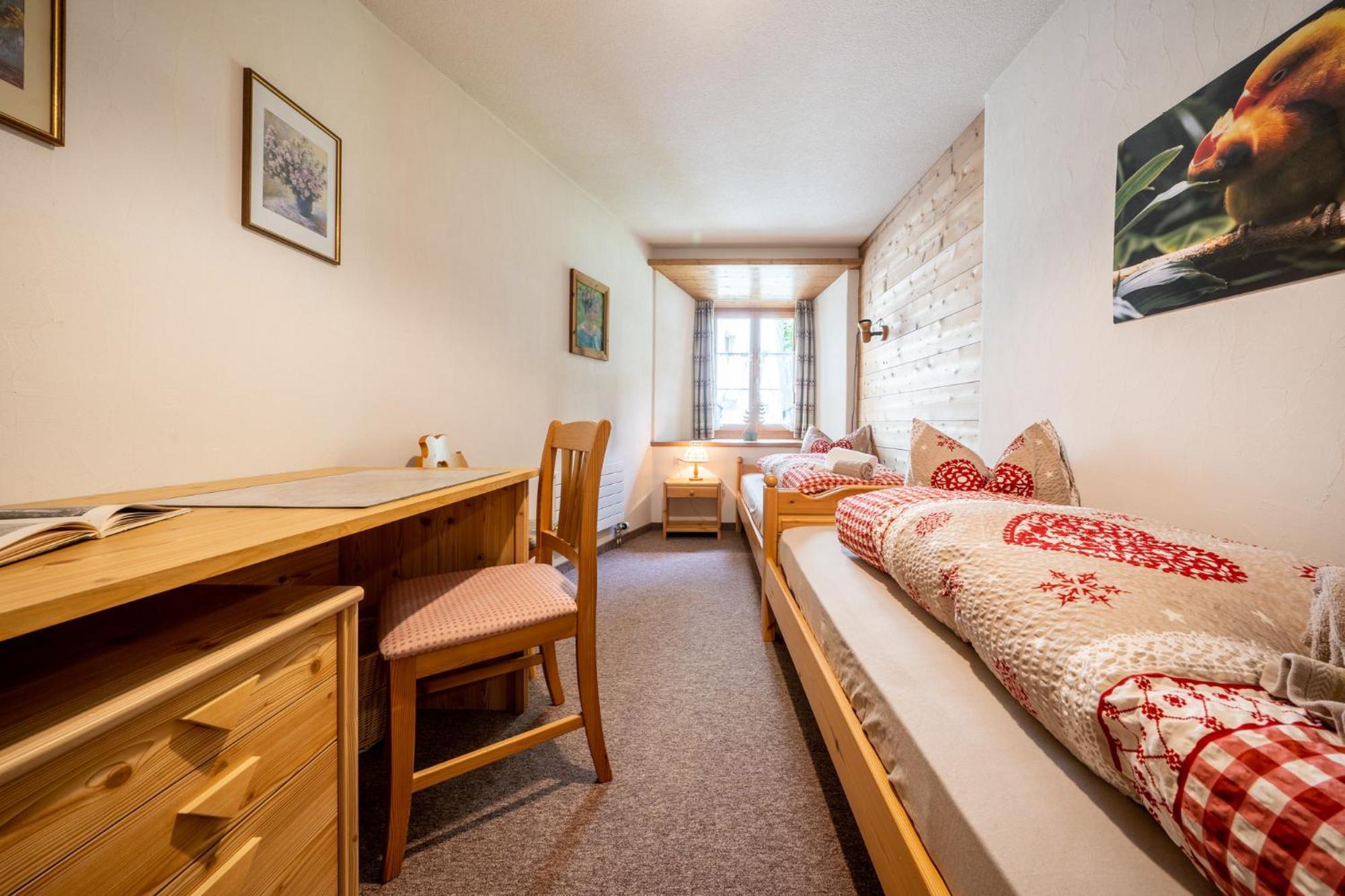 Ferienwohnung Chasa Plazza Gronda Lavin Exterior foto